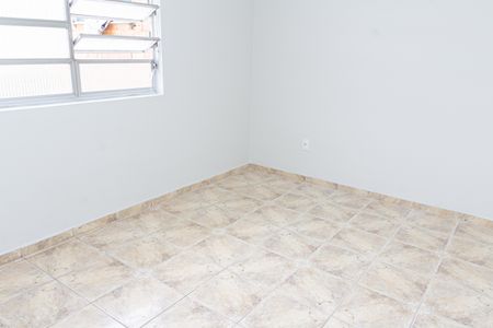 Casa para alugar com 43m², 1 quarto e sem vagaQuarto