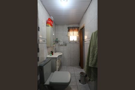 Casa à venda com 195m², 3 quartos e 3 vagasBanheiro da Suíte