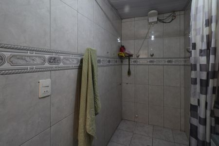 Casa à venda com 195m², 3 quartos e 3 vagasBanheiro da Suíte
