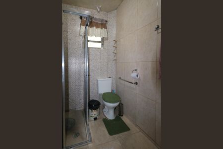 Casa à venda com 195m², 3 quartos e 3 vagasBanheiro