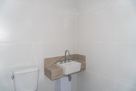 Banheiro de kitnet/studio à venda com 1 quarto, 27m² em Vila Clementino, São Paulo