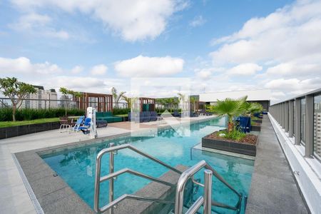 Studio à venda com 27m², 1 quarto e sem vaga Studio à venda com 27m², 1 quarto e sem vagaÁrea comum - Piscina