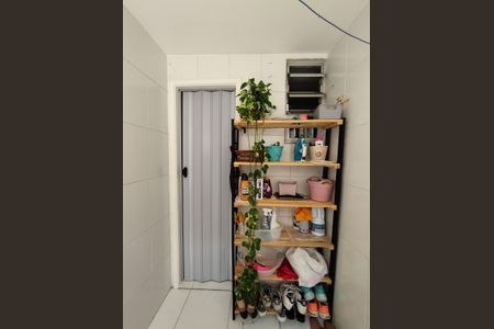 Apartamento à venda com 75m², 2 quartos e sem vagaÁrea de Serviço