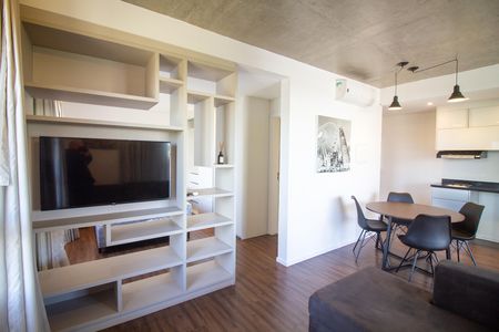 Sala de apartamento para alugar com 1 quarto, 63m² em Cidade Monções, São Paulo