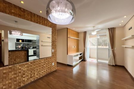 Sala de apartamento para alugar com 3 quartos, 77m² em Dos Ortizes, Valinhos