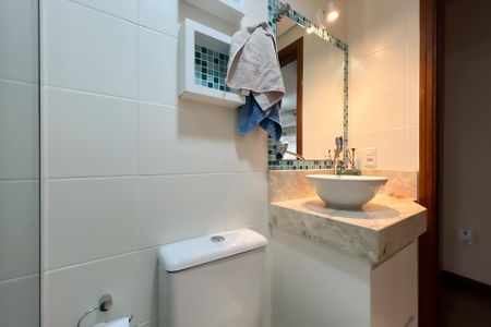 Apartamento para alugar com 77m², 3 quartos e 2 vagasBanheiro