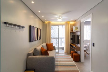 Sala de apartamento à venda com 2 quartos, 37m² em Vila Isa, São Paulo
