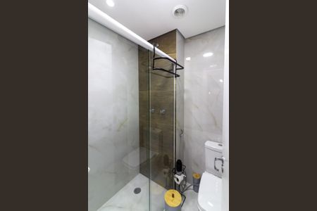 Apartamento à venda com 37m², 2 quartos e sem vaga Apartamento à venda com 37m², 2 quartos e sem vagaBanheiro Social