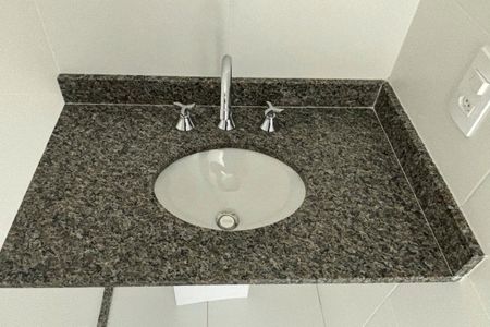 Apartamento à venda com 60m², 2 quartos e 1 vagaBanheiro Suíte 2 