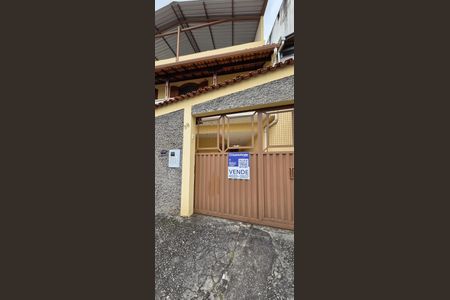 Casa à venda com 174m², 3 quartos e 4 vagasPlaquinha instalada