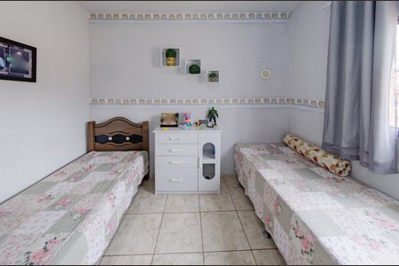 Casa à venda com 174m², 3 quartos e 4 vagasQuarto 1