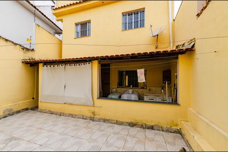 Casa à venda com 174m², 3 quartos e 4 vagasÁrea externa