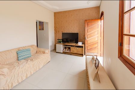 Sala de casa à venda com 3 quartos, 174m² em Vista Alegre, Belo Horizonte