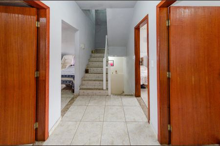 Casa à venda com 174m², 3 quartos e 4 vagasCorredor