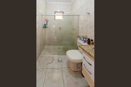 Casa à venda com 174m², 3 quartos e 4 vagasBanheiro 1