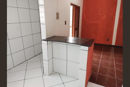 Casa à venda com 160m², 3 quartos e 2 vagas Casa à venda com 160m², 3 quartos e 2 vagasCozinha