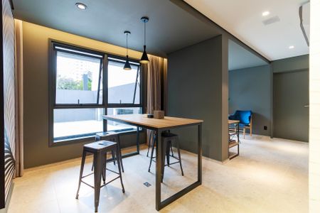Studio à venda com 25m², 1 quarto e sem vaga Studio à venda com 25m², 1 quarto e sem vagaCoworking