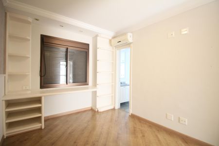 Apartamento para alugar com 186m², 4 quartos e 3 vagasQuarto 1