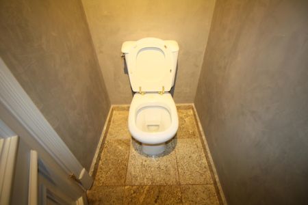 Apartamento para alugar com 186m², 4 quartos e 3 vagasLavabo