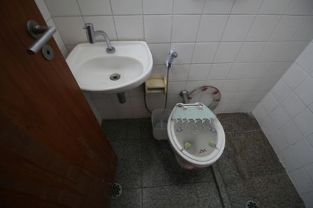 Apartamento para alugar com 186m², 4 quartos e 3 vagasBanheiro de serviço