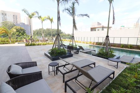 Apartamento para alugar com 74m², 3 quartos e 1 vagaÁrea comum - Piscina