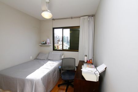 Apartamento para alugar com 220m², 3 quartos e 4 vagasQuarto 2