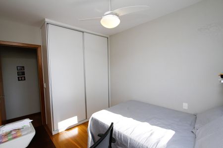 Apartamento para alugar com 220m², 3 quartos e 4 vagasQuarto 2