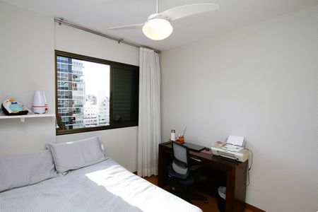 Apartamento para alugar com 220m², 3 quartos e 4 vagasQuarto 2