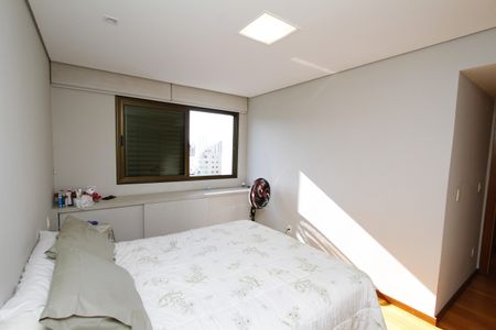 Apartamento para alugar com 220m², 3 quartos e 4 vagasQuarto 3 - Suíte