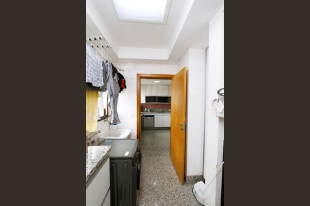 Apartamento para alugar com 220m², 3 quartos e 4 vagasÁrea de Serviço