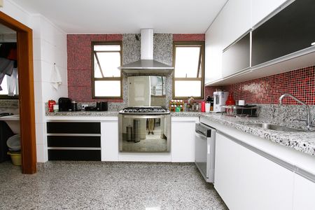 Apartamento para alugar com 220m², 3 quartos e 4 vagasCozinha