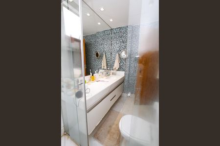 Apartamento para alugar com 220m², 3 quartos e 4 vagasBanheiro da Suíte