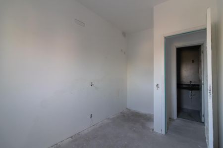 Apartamento à venda com 2 quartos, 40m² em Vila Carmosina, São Paulo