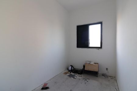 Apartamento à venda com 2 quartos, 40m² em Vila Carmosina, São Paulo