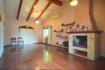 Sala de casa à venda com 6 quartos, 400m² em Padre Reus, São Leopoldo