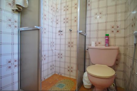 Casa à venda com 400m², 6 quartos e 2 vagasBanheiro 1