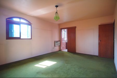 Casa à venda com 400m², 6 quartos e 2 vagasSuíte