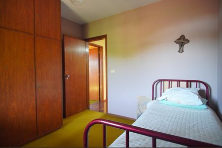 Casa à venda com 400m², 6 quartos e 2 vagasQuarto 4