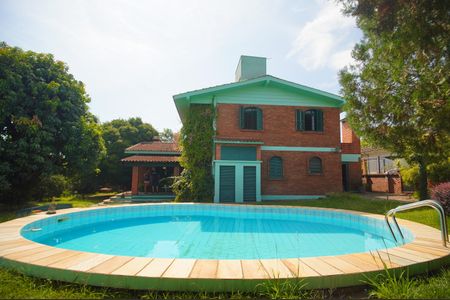 Casa à venda com 400m², 6 quartos e 2 vagasPiscina