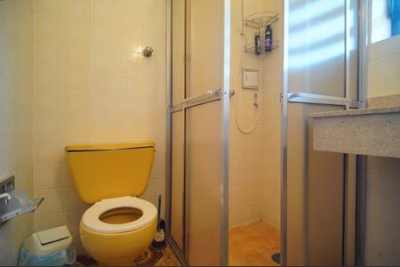 Casa à venda com 400m², 6 quartos e 2 vagasBanheiro 2