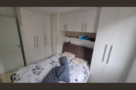 Quarto 1 de apartamento para alugar com 2 quartos, 46m² em Taquara, Rio de Janeiro