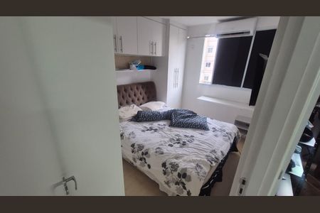 Quarto 1 de apartamento para alugar com 2 quartos, 46m² em Taquara, Rio de Janeiro