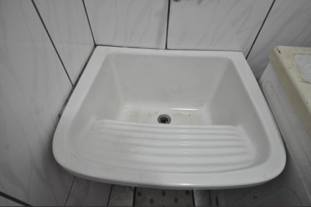 Casa para alugar com 76m², 2 quartos e sem vagaÁrea de Serviço