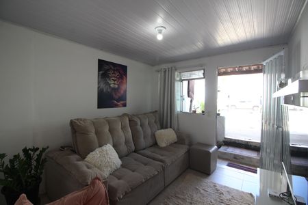 Casa de condomínio à venda com 91m², 3 quartos e 3 vagasEdícula - Sala
