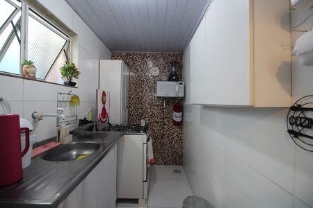 Casa de condomínio à venda com 91m², 3 quartos e 3 vagasEdícula - Cozinha