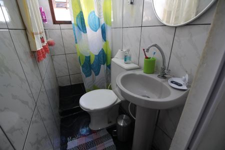 Casa de condomínio à venda com 91m², 3 quartos e 3 vagasBanheiro 2