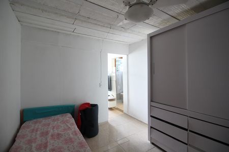 Casa de condomínio à venda com 91m², 3 quartos e 3 vagasEdícula - Quarto