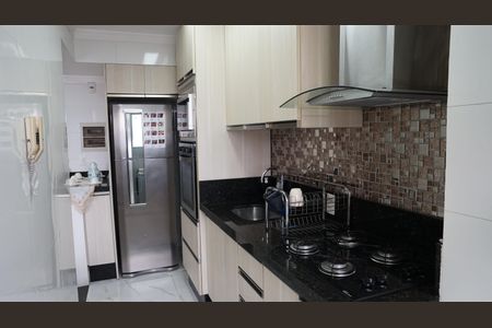 Cozinha de apartamento à venda com 3 quartos, 96m² em Vila Antonieta, Guarulhos