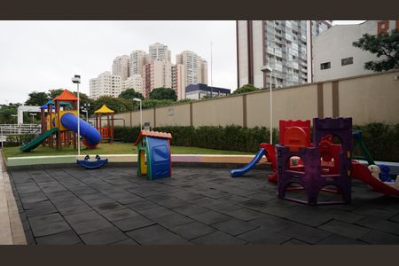Apartamento à venda com 96m², 3 quartos e 2 vagasÁrea comum - Playground