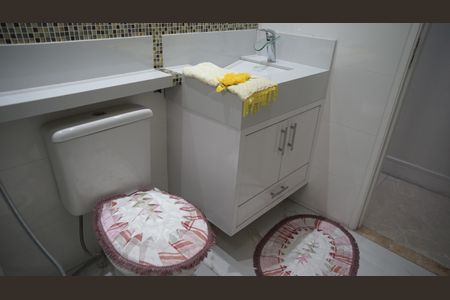 Apartamento à venda com 96m², 3 quartos e 2 vagasBanheiro da Suíte